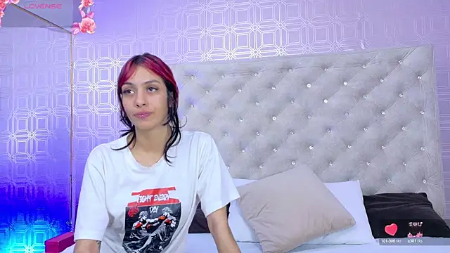 Derieri D online show from 10.13.25