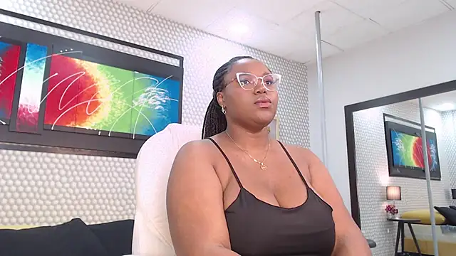Snapshot of Makena_gh chatting on 12.22.24 Makena gh online show from 12.22.24