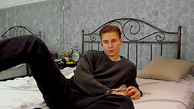 Snapshot of Marcus_Swampov chatting on 12.02.24 Marcus Swampov online show from 12.02.24