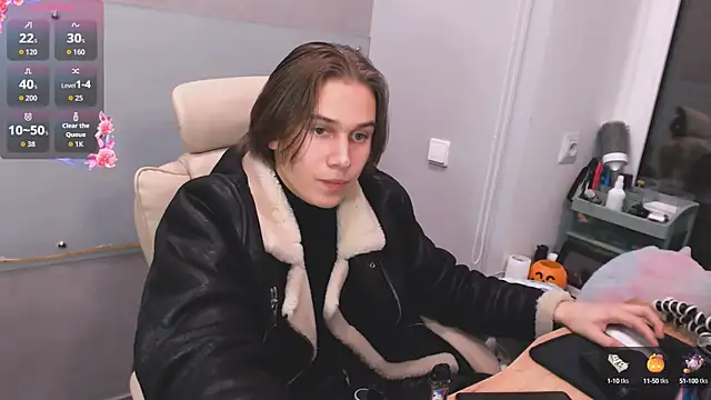 Snapshot of Marcus_Swampov chatting on 10.16.25 Marcus Swampov online show from 10.16.25