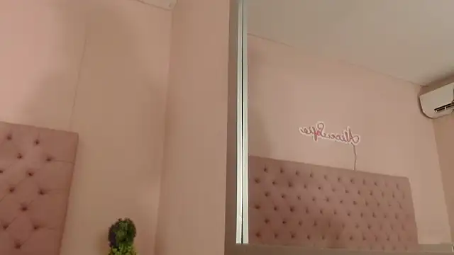 alice sofia online show from 10.22.25