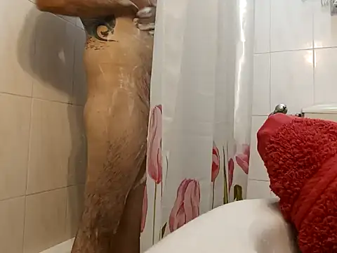 Snapshot of domexib chatting on 12.11.24 domexib online show from 12.11.24