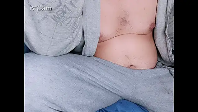 Snapshot of domexib chatting on 12.16.24 domexib online show from 12.16.24