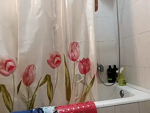 Snapshot of domexib chatting on 02.21.25 domexib online show from 02.21.25