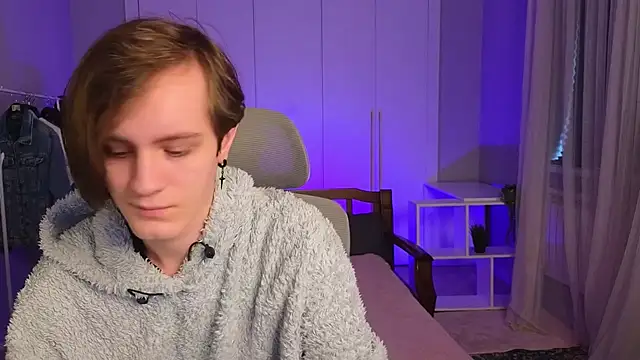 nikompell online show from 02.28.25