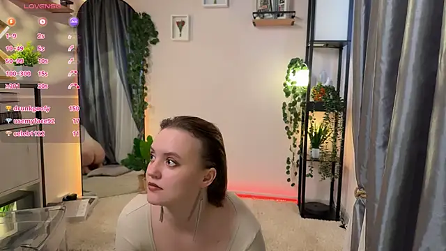 Snapshot of Lella_Ryann_ chatting on 02.28.25 Lella Ryann online show from 02.28.25