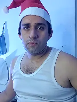 Snapshot of CRISTHIAN_GREY01 chatting on 12.24.24 CRISTHIAN GREY01 online show from 12.24.24