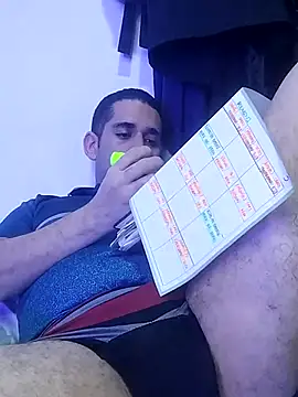 Snapshot of CRISTHIAN_GREY01 chatting on 03.02.25 CRISTHIAN GREY01 online show from 03.02.25