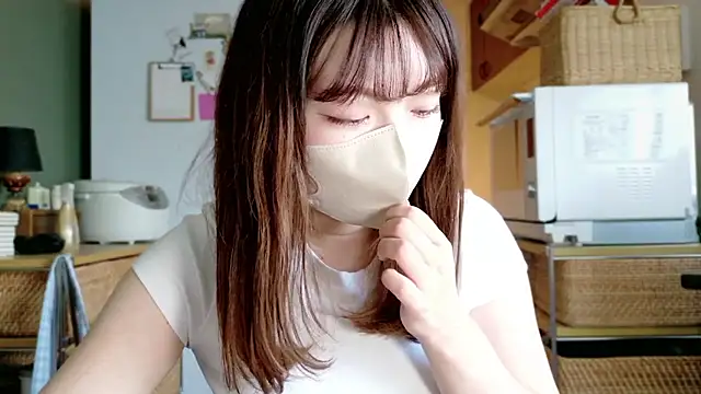 Snapshot of _Yui_ chatting on 09.27.25  Yui  online show from 09.27.25