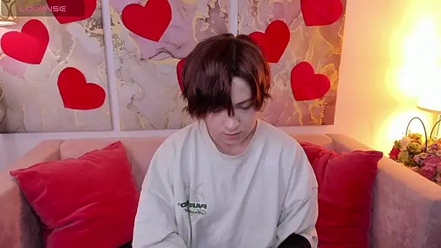 Snapshot of fiamoory chatting on 02.18.25 fiamoory online show from 02.18.25