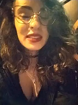 Snapshot of saidaskye chatting on 02.14.25 saidaskye online show from 02.14.25