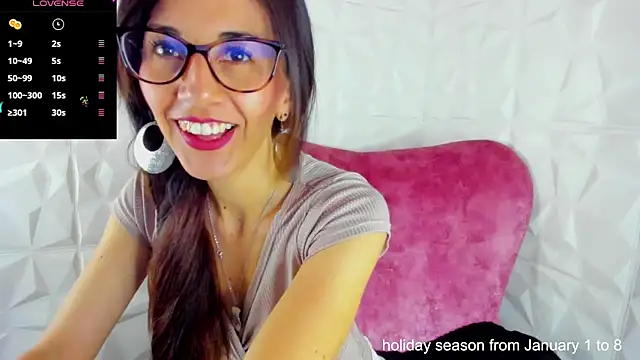 Snapshot of _jade_white_ chatting on 12.27.24 jade white online show from 12.27.24