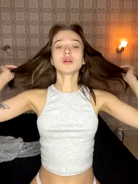 Snapshot of eva_and_adam1 chatting on 11.08.25 eva and adam1 online show from 11.08.25