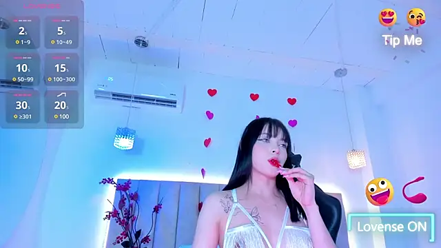 Snapshot of Doyeon_Dae chatting on 02.22.25 Doyeon Dae online show from 02.22.25