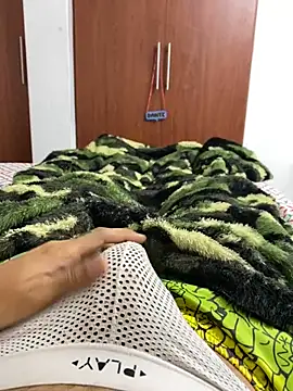 Snapshot of dantedesirexx chatting on 01.30.25 dantedesirexx online show from 01.30.25