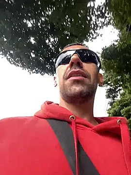 Snapshot of dantedesirexx chatting on 02.16.25 dantedesirexx online show from 02.16.25