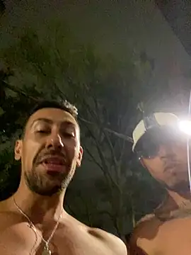 Snapshot of dantedesirexx chatting on 02.24.25 dantedesirexx online show from 02.24.25