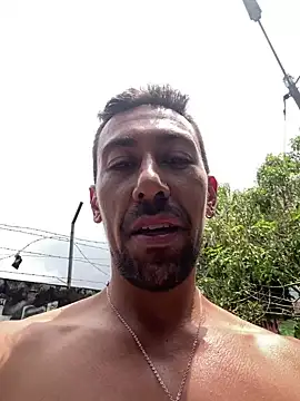 Snapshot of dantedesirexx chatting on 03.05.25 dantedesirexx online show from 03.05.25