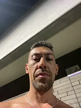 Snapshot of dantedesirexx chatting on 03.13.25 dantedesirexx online show from 03.13.25