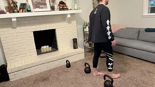 Snapshot of DaddydayDrinkzz chatting on 01.10.25 DaddydayDrinkzz online show from 01.10.25