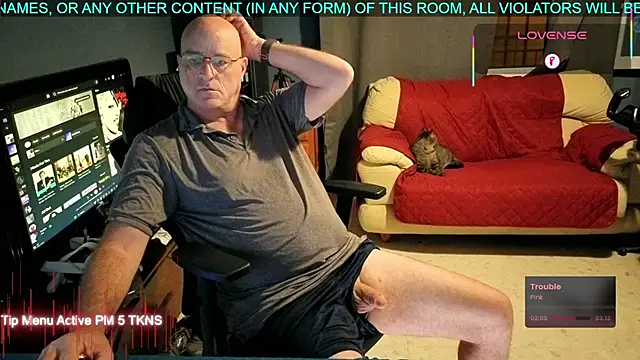 Snapshot of Pilot_Dave_69 chatting on 09.21.25 Pilot Dave 69 online show from 09.21.25