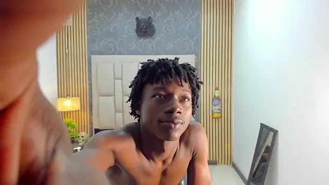 chimi88 online show from 10.31.25