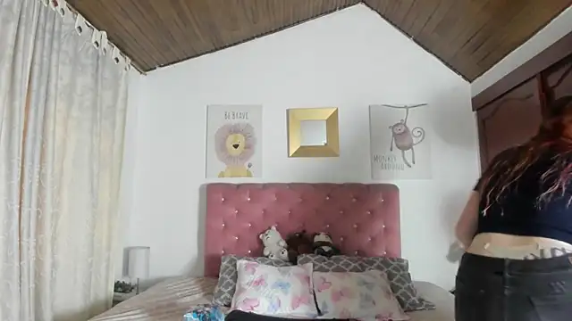 CelessteRedds online show from 09.30.25