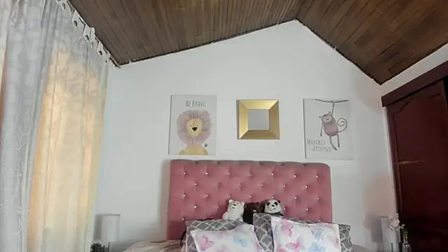 CelessteRedds online show from 10.07.25