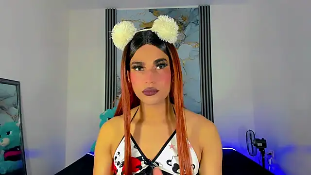 Hellen moons   online show from 03.14.25