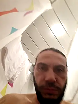 Snapshot of Cem-aus-Nrw-Krefeld chatting on 01.05.25 Cem-aus-Nrw-Krefeld online show from 01.05.25