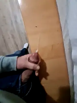 Snapshot of Cem-aus-Nrw-Krefeld chatting on 01.13.25 Cem-aus-Nrw-Krefeld online show from 01.13.25