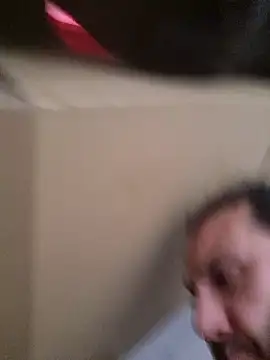 Snapshot of Cem-aus-Nrw-Krefeld chatting on 02.14.25 Cem-aus-Nrw-Krefeld online show from 02.14.25