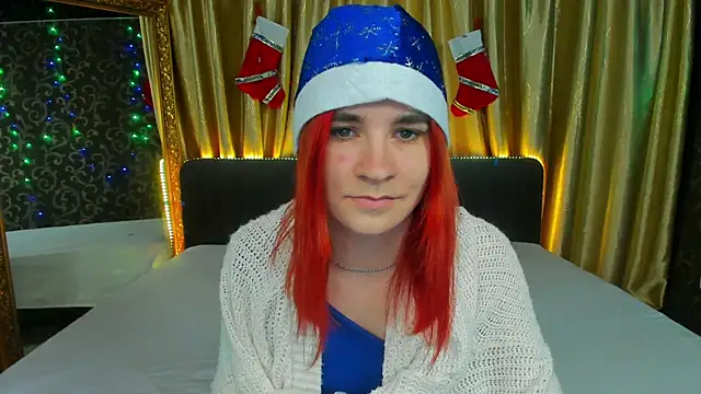 Snapshot of _Polly_Love_ chatting on 12.18.24 Polly Love online show from 12.18.24