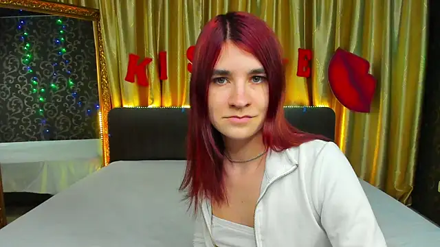 Snapshot of _Polly_Love_ chatting on 02.07.25 Polly Love online show from 02.07.25