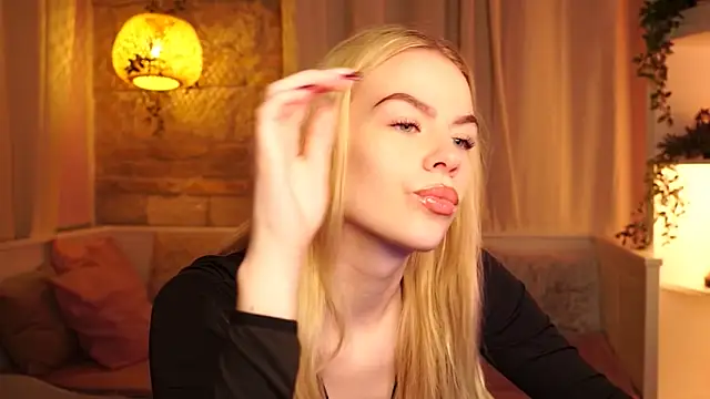 sn0w barbie online show from 10.27.25