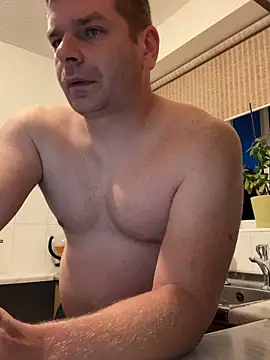 Snapshot of Dan_NFS chatting on 09.30.25 Dan NFS online show from 09.30.25