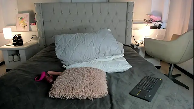 Snapshot of Gabycutee chatting on 02.03.25 Gabycutee online show from 02.03.25