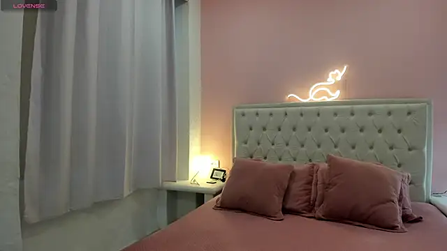 Snapshot of Gabycutee chatting on 02.11.25 Gabycutee online show from 02.11.25