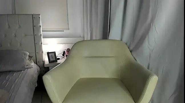 Snapshot of Gabycutee chatting on 02.12.25 Gabycutee online show from 02.12.25