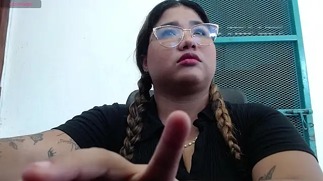 Snapshot of Gabycutee chatting on 09.11.25 Gabycutee online show from 09.11.25