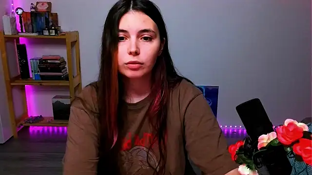 Snapshot of peaachybabe__ chatting on 09.30.25 peaachybabe online show from 09.30.25