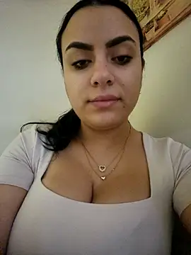 ElyzaIbarra online show from 02.16.25