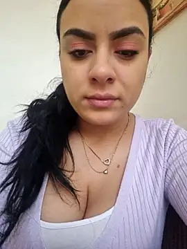 ElyzaIbarra online show from 02.26.25