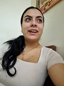 ElyzaIbarra online show from 02.27.25