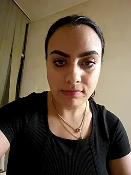 ElyzaIbarra online show from 03.15.25