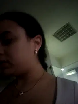 ElyzaIbarra online show from 03.18.25