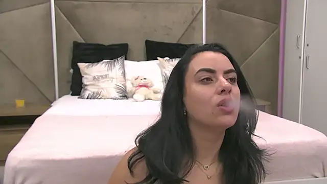 ElyzaIbarra online show from 10.09.25