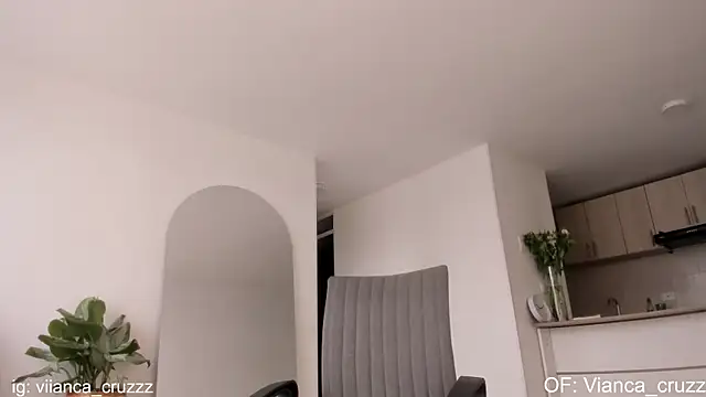 Snapshot of vianca_cruzz chatting on 01.30.25 vianca cruzz online show from 01.30.25