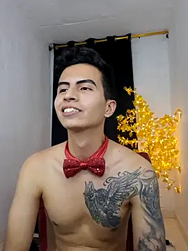 Velk hot online show from 03.15.25