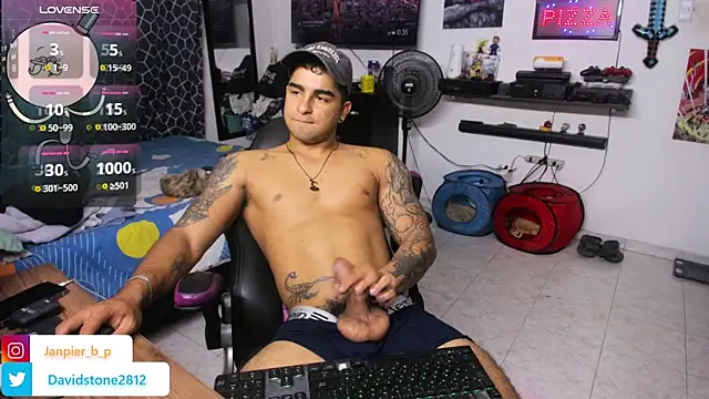 Snapshot of cJuan111 chatting on 01.20.25 cJuan111 online show from 01.20.25